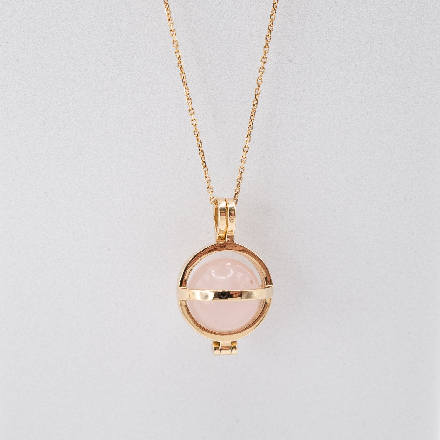 18k Gold Rose Quartz Keeper Pendant Necklace